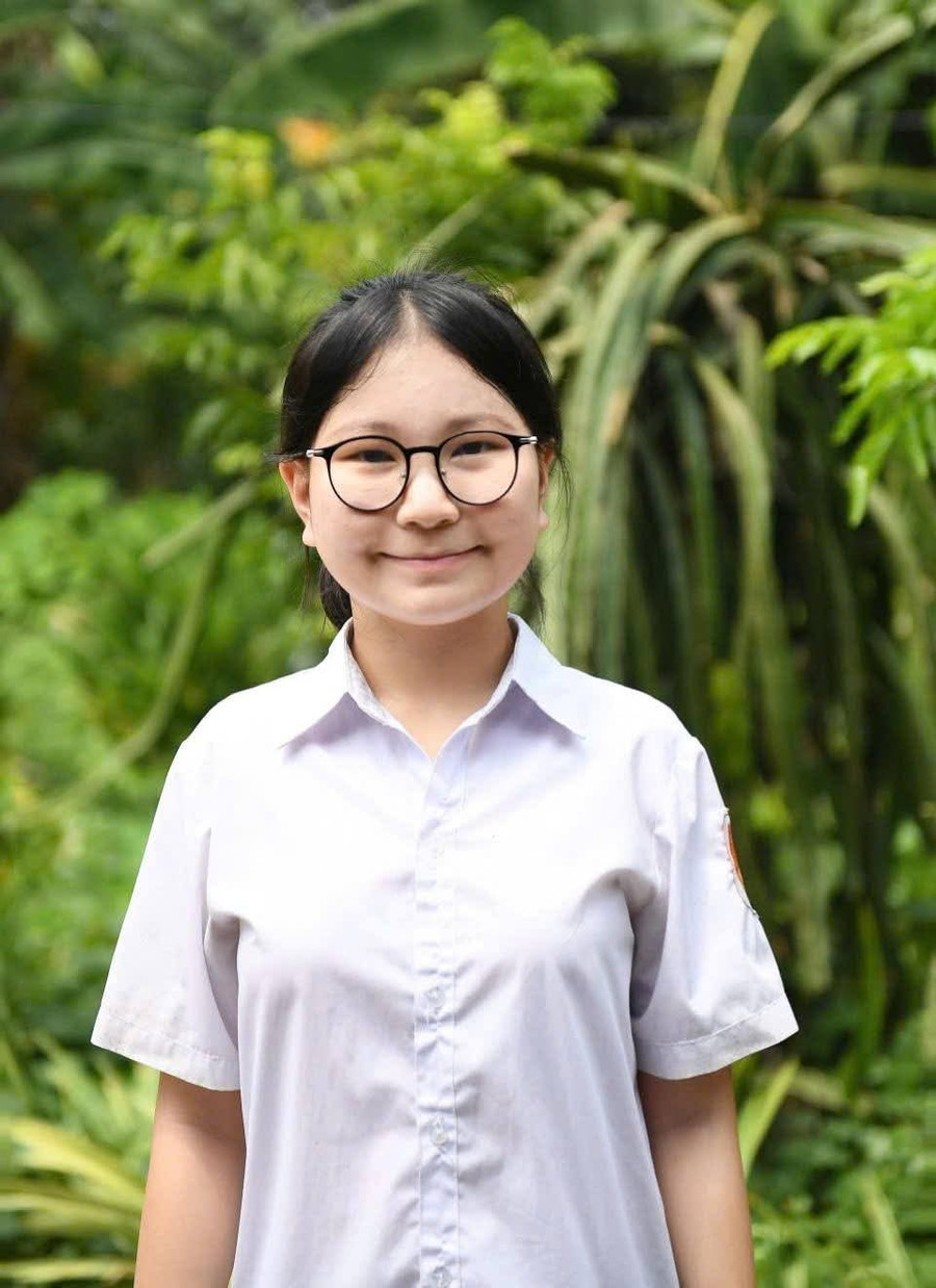 Em Nguyễn Thị Thảo Vân. 1000040760.jpg