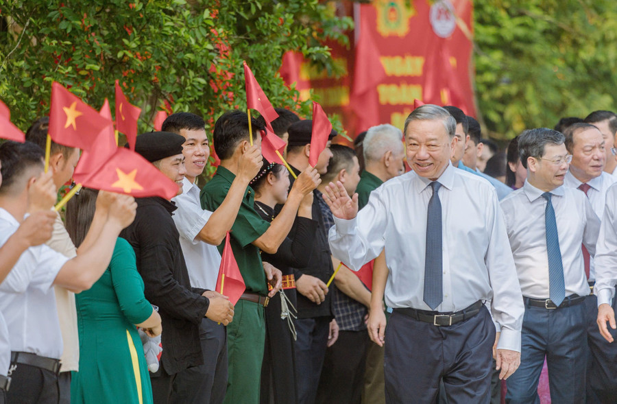 Tổng Bí thư Tô Lâm tại Tuyên Quang. 1000040255.jpg