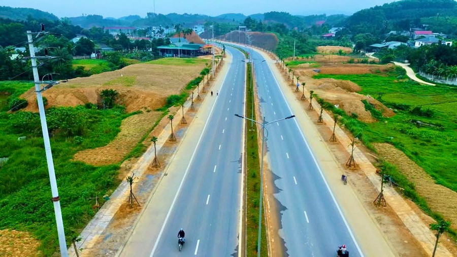 Công trình Đường nối Quốc lộ 37, Quốc lộ 32 với cao tốc Nội Bài - Lào Cai.