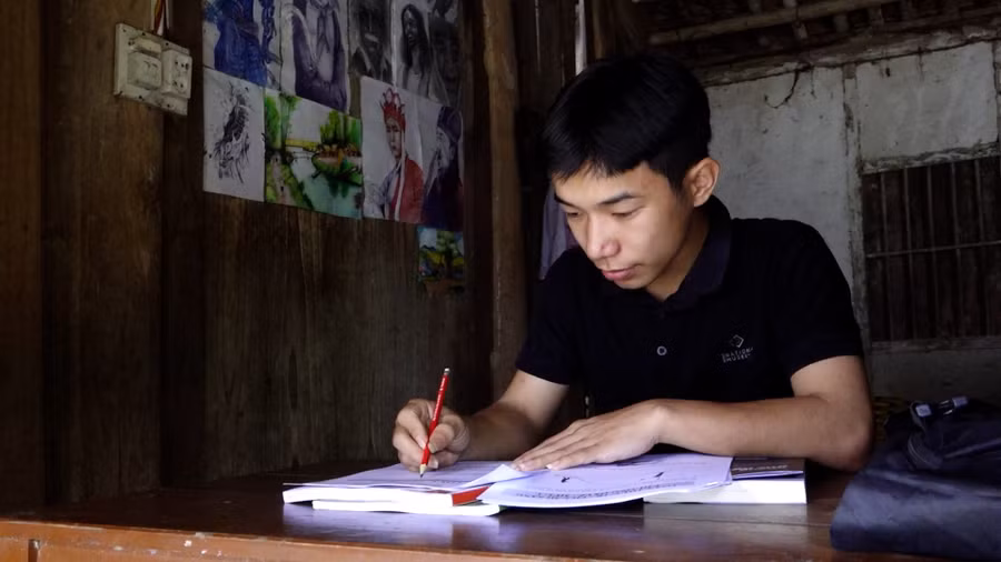 Cậu học trò nghị lực Nguyễn Tùng Dương.