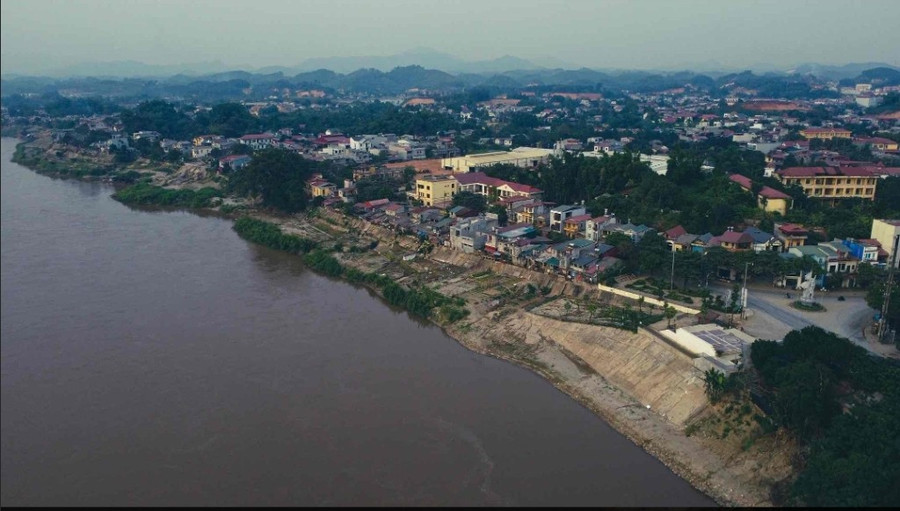Trong thời kỳ từ 1930-1945, Bến Âu Lâu là nơi qua lại hoạt động của những nhà yêu nước và chiến sỹ cách mạng gắn bó chặt chẽ với phong trào yêu nước vùng Yên Bái, địa điểm đưa đón bí mật các cán bộ cách mạng qua lại chỉ đạo phong trào cách mạng địa phương. 1000032365.jpg