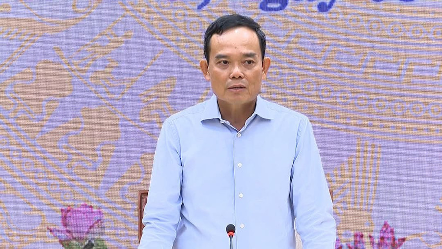 Ông Trần Lưu Quang, Bí thư Trung ương Đảng, Trưởng ban Chính sách, chiến lược Trung ương, Trưởng đoàn công tác của Bộ Chính trị. 1000032785.jpg