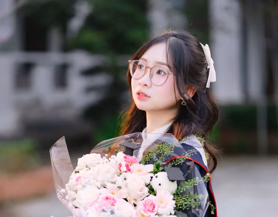 Em Nguyễn Thùy Dương, nữ sinh giành giải Nhất môn Lịch sử Kỳ thi học sinh giỏi quốc gia.