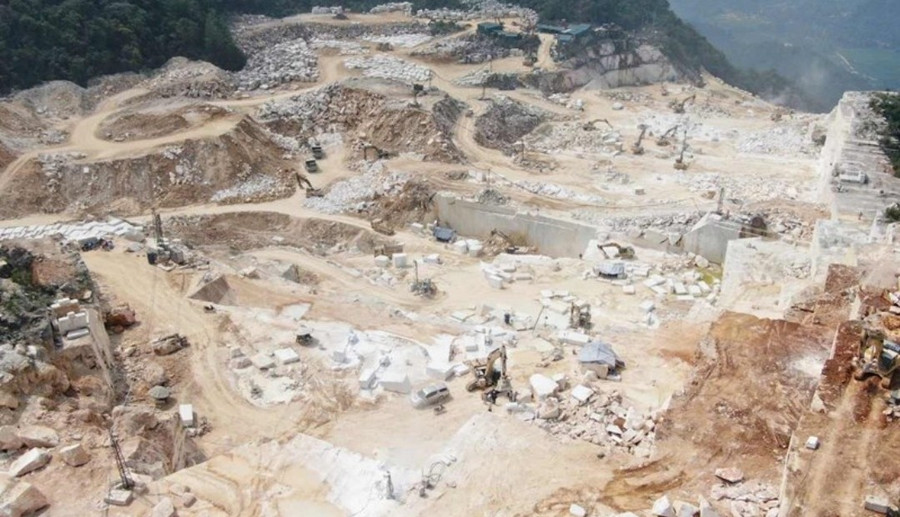 Xã Liễu Đô, huyện Lục Yên, Yên Bái tập trung nhiều doanh nghiệp khai thác đá hoa trắng.