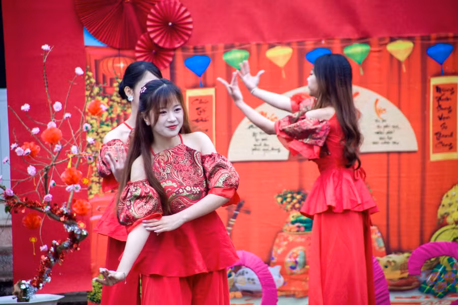 Sắc Xuân rực rỡ lan tỏa trong không gian học đường tại Tuyên Quang.