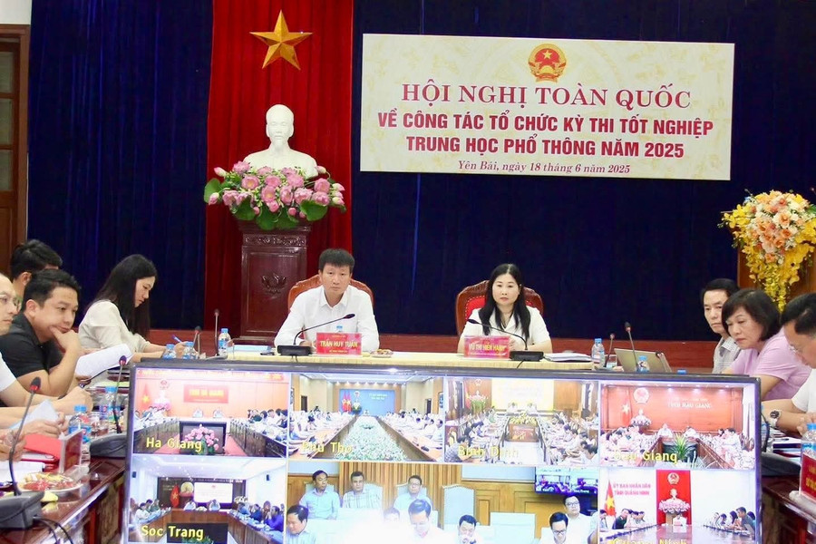 Tỉnh Yên Bái tham gia Hội nghị toàn quốc về công tác tổ chức Kỳ thi tốt nghiệp THPT 2025. 1000038044.jpg