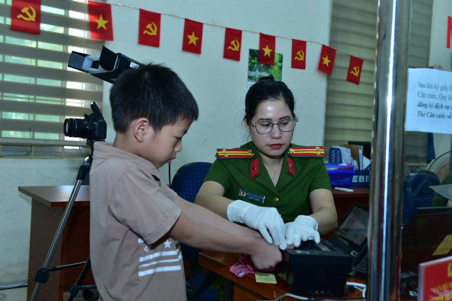 Tuyên Quang tạo thuận lợi cho người dân trong giao dịch trực tuyến.