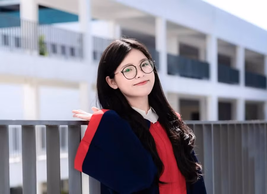 Phạm Thùy Dương đỗ đầu Kỳ thi tốt nghiệp THPT tại Tuyên Quang.