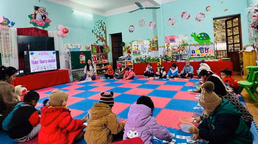 Các em học sinh Trường Mầm non Sơn Vĩ. (Ảnh: Nguyễn Hà)