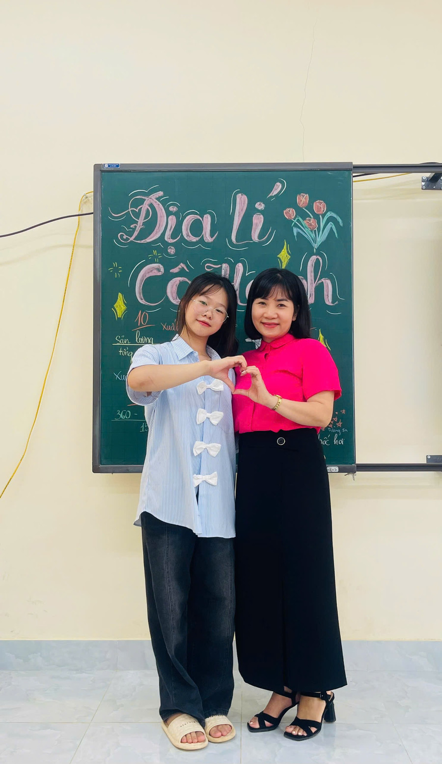 Gần gũi với học trò. 922312b1-f107-4abc-a035-1147777bd5de.jpg