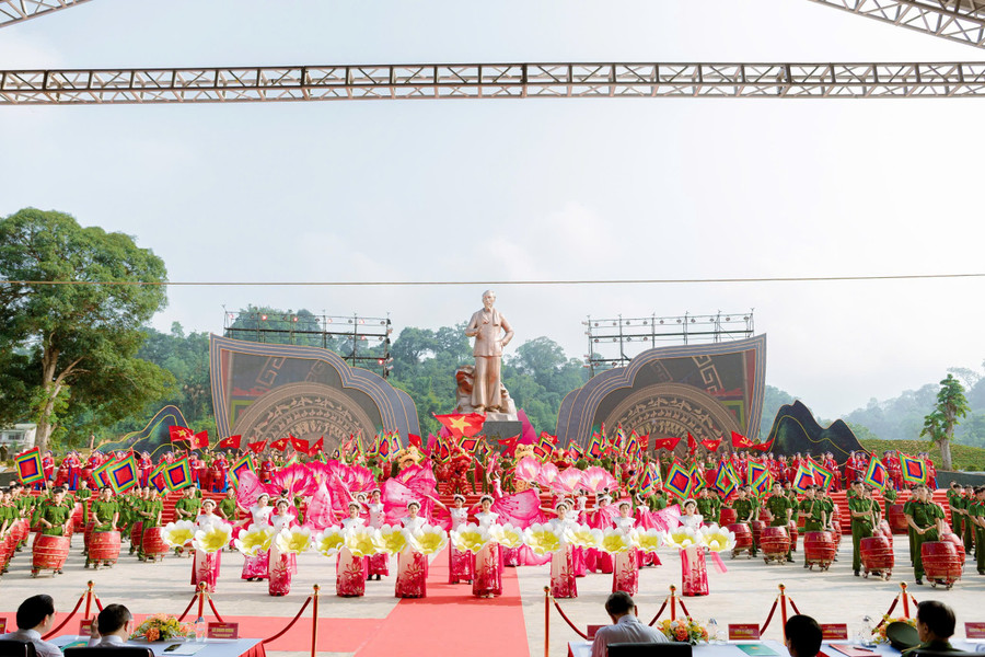 Ngày hội toàn dân tại Tuyên Quang. e7e3840b-8895-41e9-8f95-4c54858d7cb4.jpg