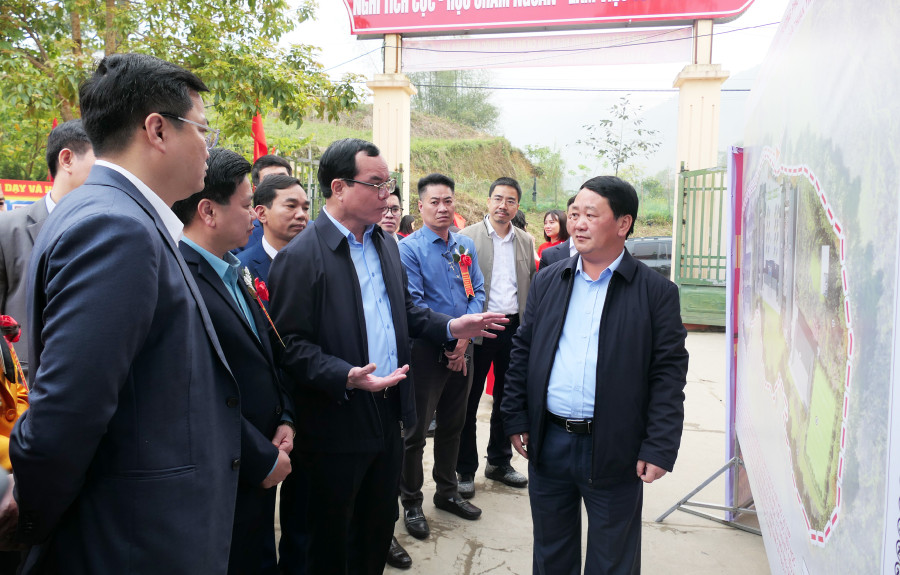 Lãnh đạo Trung ương, địa phương khảo sát tại xã Nghĩa Thuận, Tuyên Quang.