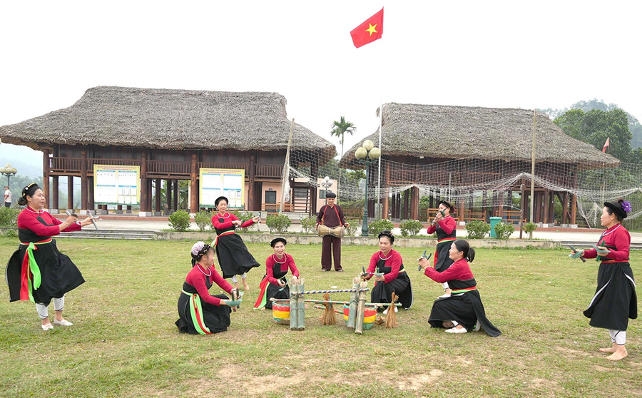 Lễ hội Cầu mùa của người Cao Lan tại xã Yên Sơn, Tuyên Quang. (Ảnh: Đức Quý)