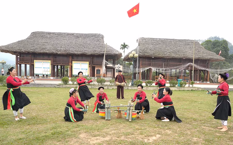 Lễ hội Cầu mùa của người Cao Lan tại xã Yên Sơn, Tuyên Quang. (Ảnh: Đức Quý)