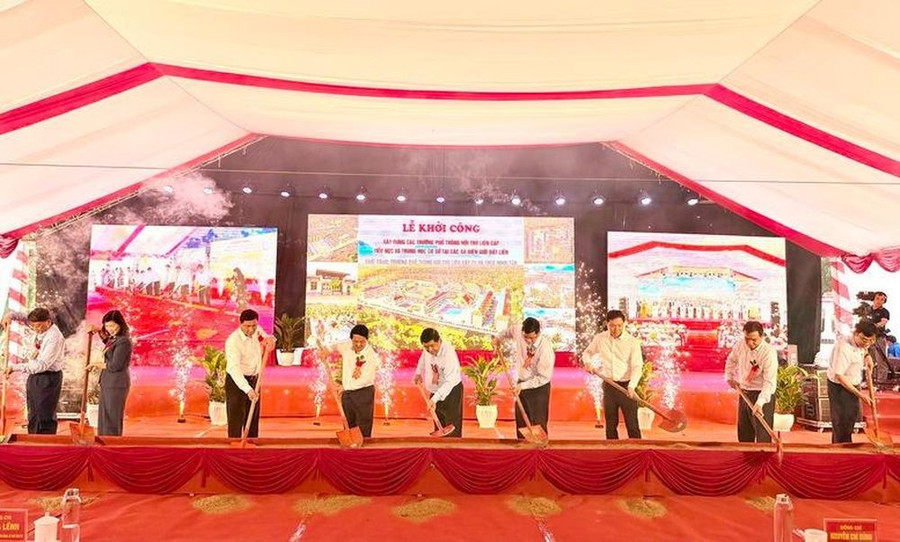 Lễ khởi công trường nội trú liên cấp tại xã Minh Tân, Tuyên Quang.