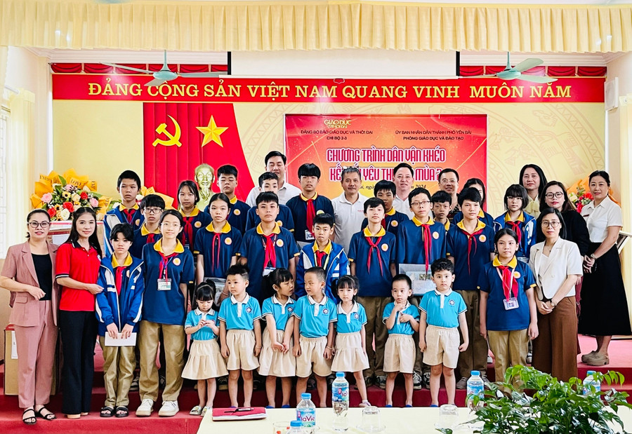 Chương trình "Dân vận khéo, kết nối yêu thương mùa 2" do Báo Giáo dục và Thời đại thực hiện.