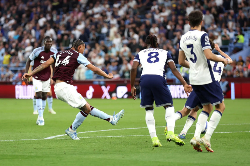 tottenham-6.jpg