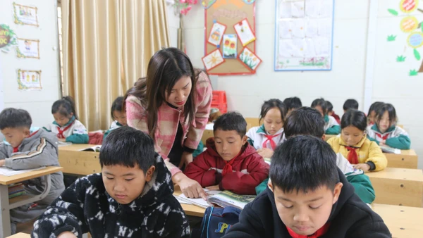 Giáo viên vùng cao Lai Châu bày tỏ mong muốn Luật Nhà giáo sớm đi vào thực tiễn.