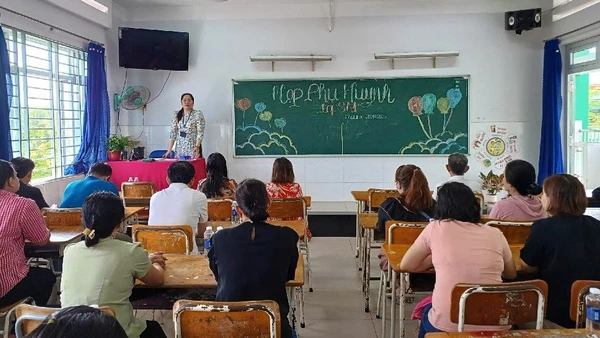 Các khoản thu thường được đề cập trong các cuộc họp phụ huynh. Ảnh: Website Trường THCS Nguyễn Văn Cừ (Thủ Dầu Một, TPHCM)