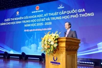 Thứ trưởng thường trực Bộ GD&ĐT Phạm Ngọc Thưởng, Trưởng Ban Chỉ đạo Cuộc thi phát biểu khai mạc. Ảnh: Nguyễn Mạnh