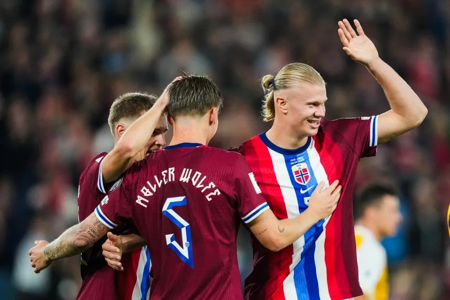 Erling Haaland ghi 5 bàn thắng trong chiến thắng 11-1 của tuyển Na Uy trước Moldova. halaand.jpg