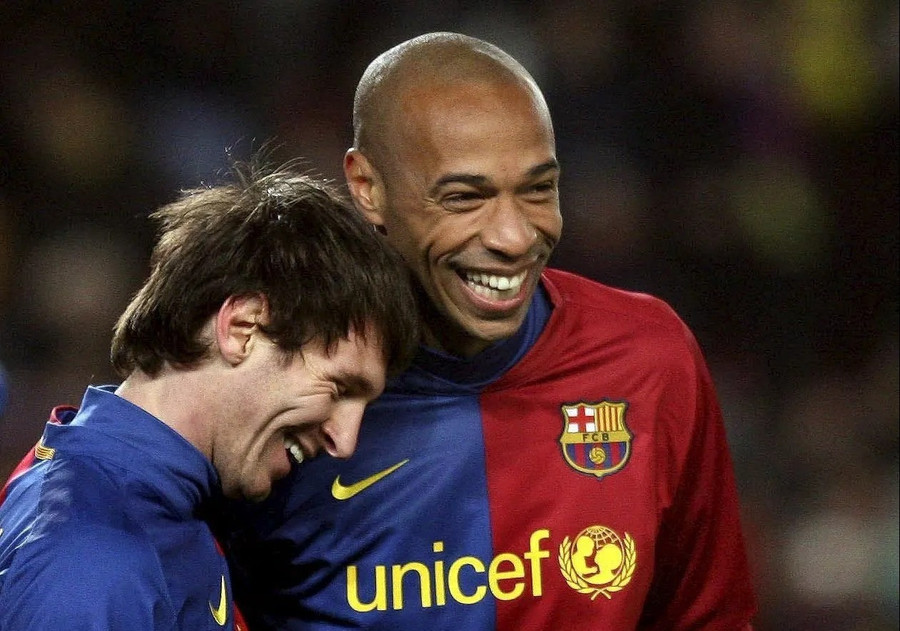 Barca giành cú ăn ba lịch sử dưới thời Pep Guardiola vào mùa giải 2008-2009 xếp vị trí thứ hai. man-2.jpg