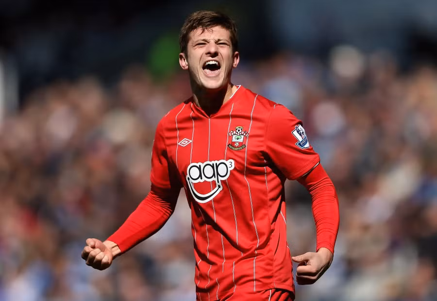 adam-lallana-southampton-celebra.jpg