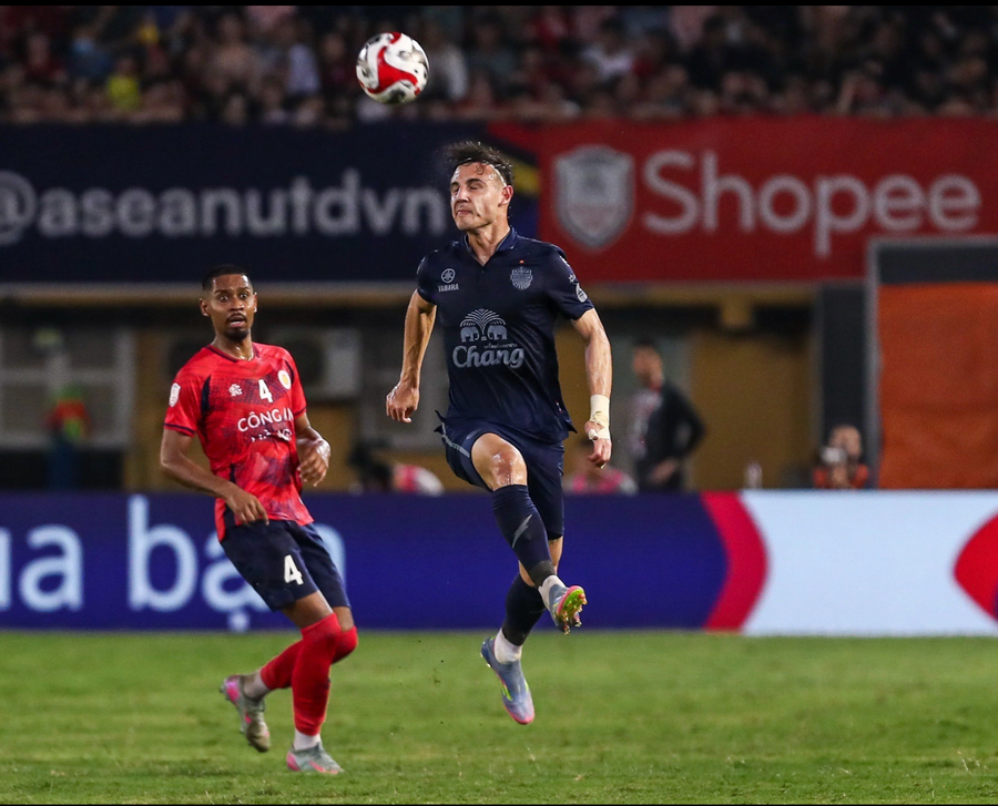 Cao Pendant Quang Vinh (4) được Transfermarkt định giá ngang với Nguyễn Filip. cao.png