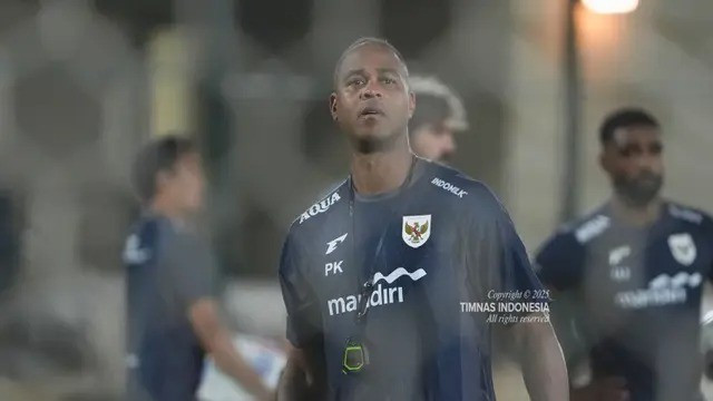 HLV Patrick Kluivert không thể giúp Indonesia có điểm trước Ả Rập Xê-út ở vòng loại bốn World Cup 2026 khu vực châu Á. indonesia-01.jpg