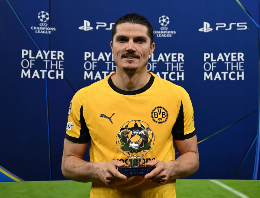 Marcel Sabitzer đã giành giải ‘Cầu thủ xuất sắc nhất trận’ trong màu áo Borussia Dortmund 3.jpg