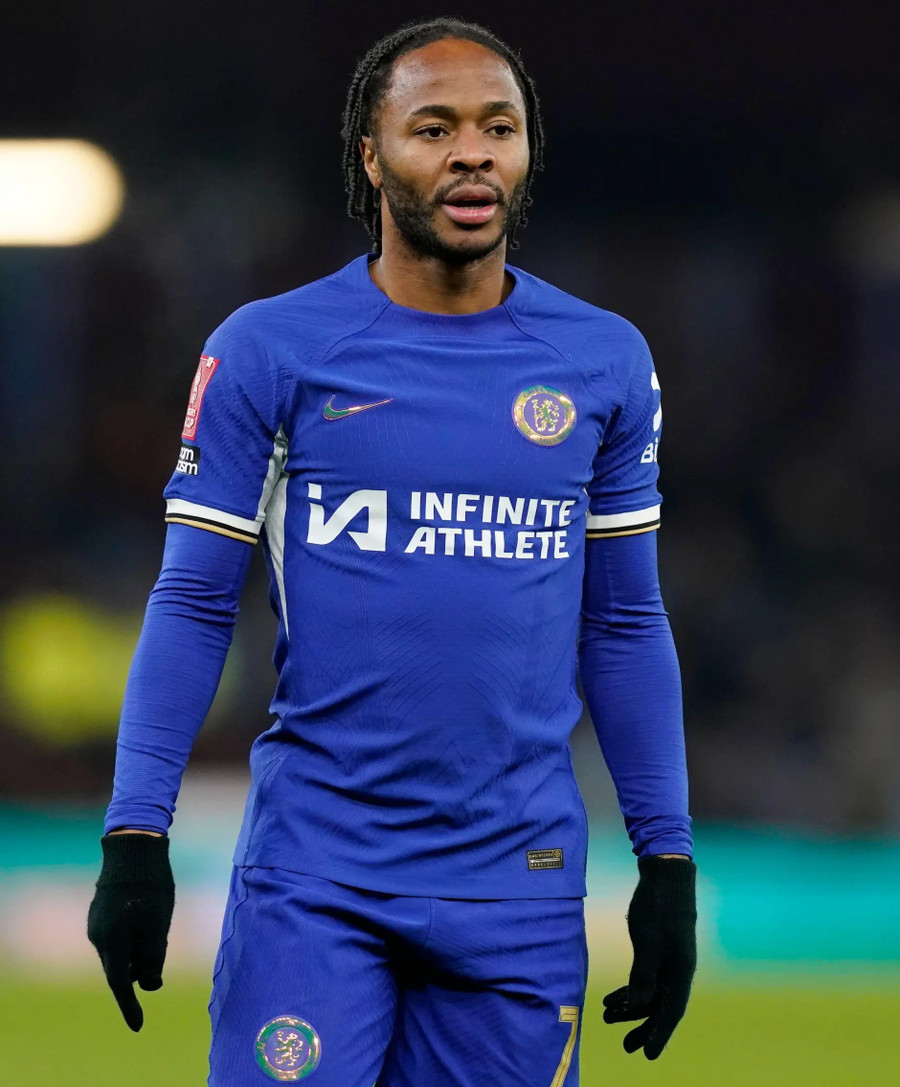 Chelsea loại Raheem Sterling khỏi danh sách dự FIFA Club World Cup 2025. 2024-raheem-sterling-chelsea-fa.jpg