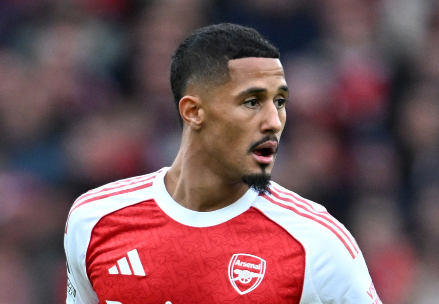 Trung vệ William Saliba đã được thay ra vào giờ nghỉ giữa hiệp. arsenal-2-4592.jpg