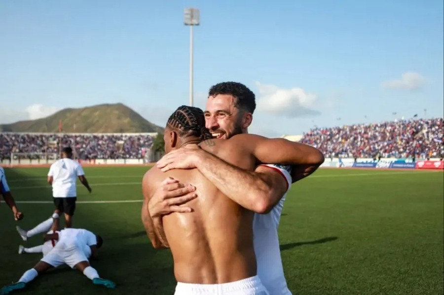 Cape Verde trở thành quốc gia có dân số ít thứ hai thế giới từng tham dự World Cup. 3.jpg