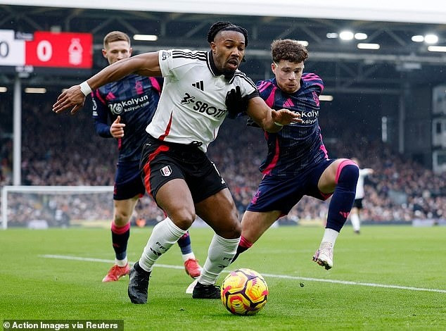 Fulham ở áp chót bảng xếp hạng, mặc dù có cầu thủ chạy cánh Adama Traore. 16.jpg