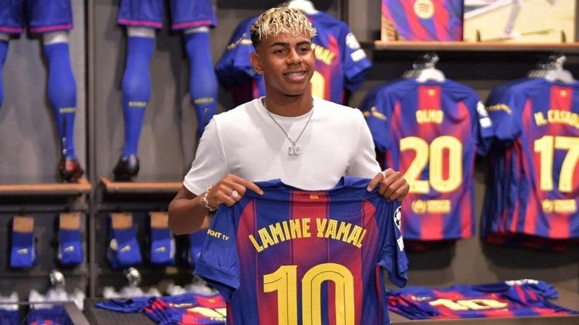 Yamal chính thức tiếp quản áo số 10 tại Barca. ymao.jpg