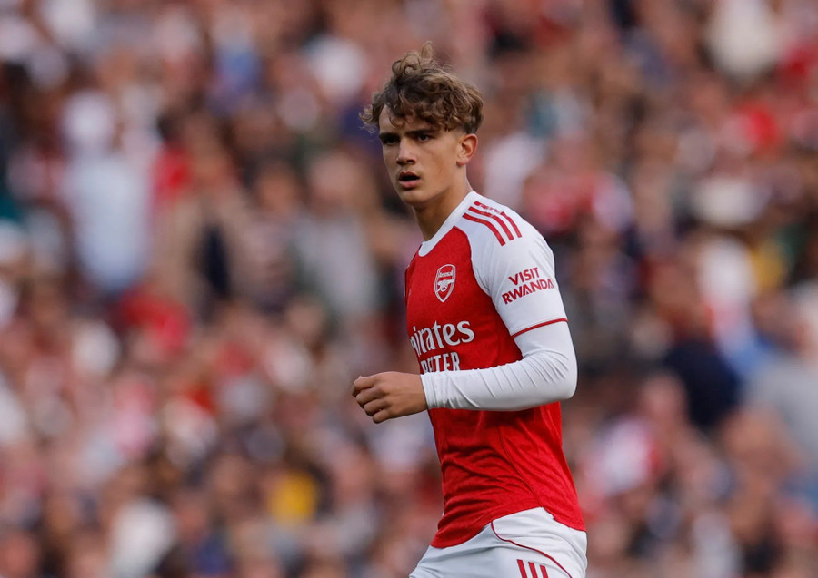 Thần đồng Max Dowman trở thành cầu thủ trẻ thứ hai lịch sử ra sân ở Ngoại hạng Anh. arsenal-04.jpg