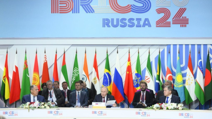 Tổng thống Nga Vladimir Putin phát biểu trong cuộc họp mở rộng của các nhà lãnh đạo BRICS tại Kazan, Nga, ngày 23/10/2024