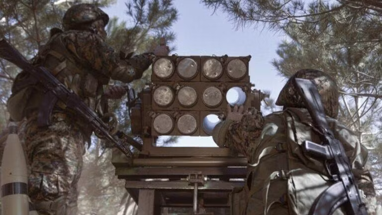 Hezbollah tấn công tên lửa nhằm vào IDF, ngày 13/7/2024.