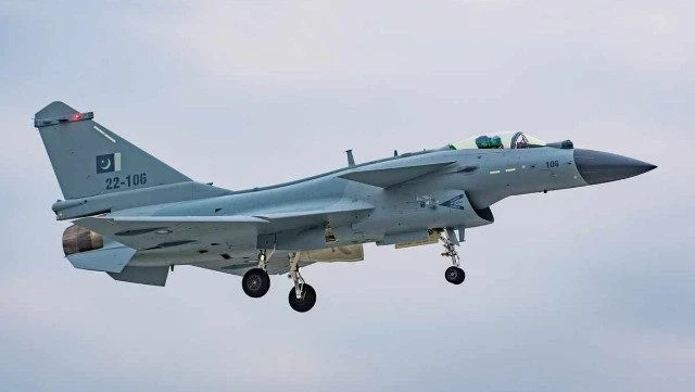 Máy bay chiến đấu J-10C của không quân Pakistan do Trung Quốc sản xuất.