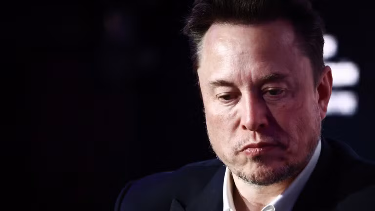 Tỷ phú Elon Musk tuyên bố từ chức nhân viên chính phủ đặc biệt. 