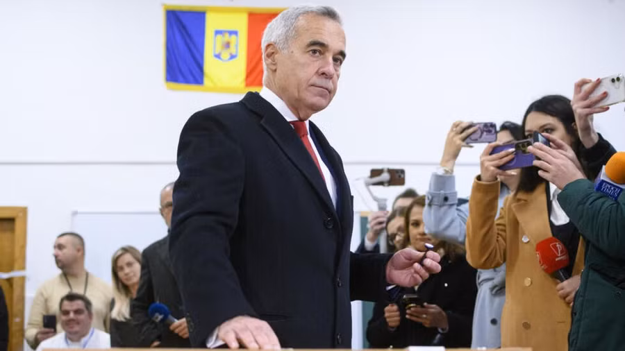 Ông Calin Georgescu