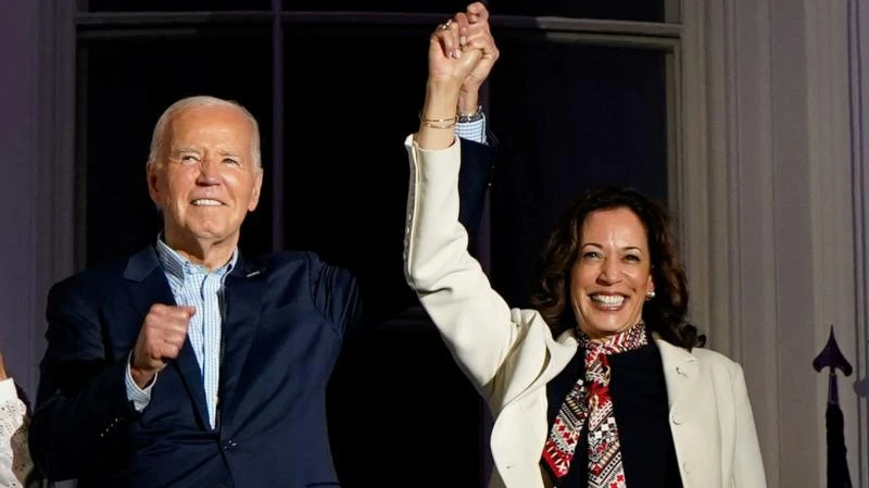 Tổng thống Mỹ Joe Biden (trái) và Phó Tổng thống Mỹ Kamala Harris