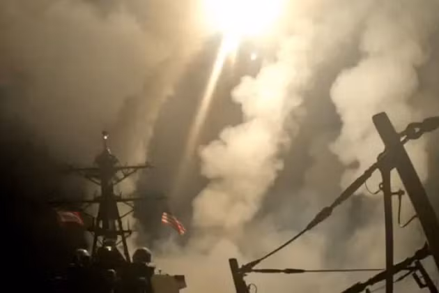 Houthi thiệt hại nặng sau đòn không kích của Mỹ, ngày 19 và đêm 20/4/2025.