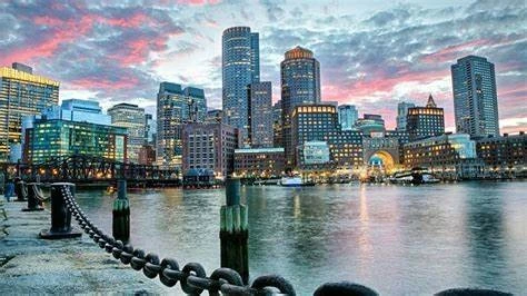 Đường mòn Tự do ở Boston chỉ dài 4 km, nhưng là một trong những địa điểm hấp dẫn thu hút du khách.