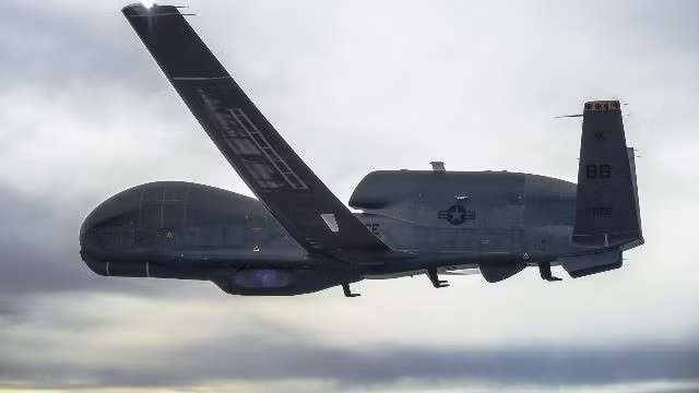 UAV RQ-4B Global Hawk của Mỹ.