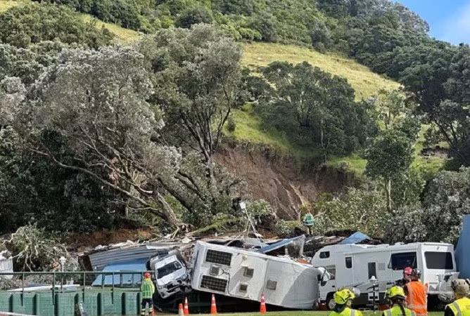 Hiện trường vụ sạt lở đất ở Mount Maunganui, ngày 21/1/2026.