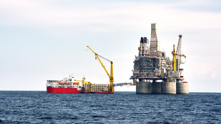 Tập đoàn năng lượng khổng lồ ExxonMobil của Mỹ được cho là đang cân nhắc khả năng quay lại Nga.