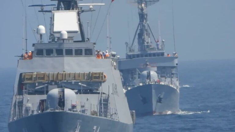 Iran, Nga và Trung Quốc chuẩn bị cuộc tập trận hải quân chung ngoài khơi bờ biển Iran.
