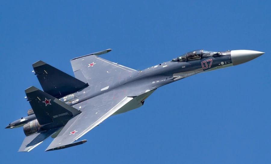 Máy bay đa năng Su-35S của Nga.