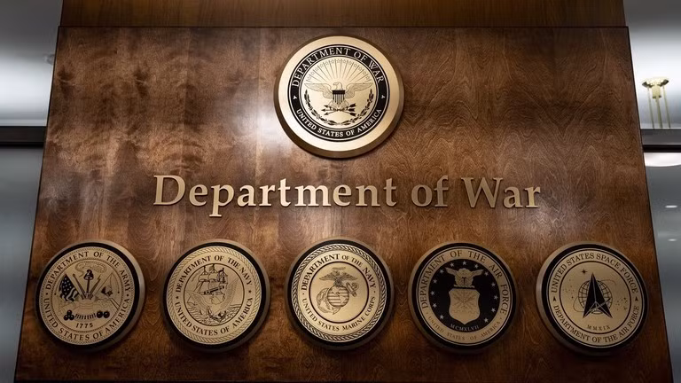 Logo mới của Bộ Chiến tranh Mỹ được công bố sau khi Tổng thống Mỹ Donald Trump ký lệnh đổi tên Bộ Quốc phòng, ngày 15/9/2025.
